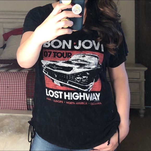 Bon Jovi Graphic Band Tee Size Small - Picture 2 of 8